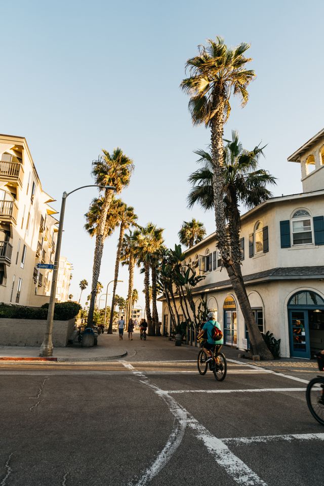 Second Street, Belmont Shore